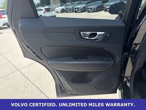 Certified 2024 Volvo XC60 T8 Ultimate w/ Protection Package Premier AWD/4WD image 16