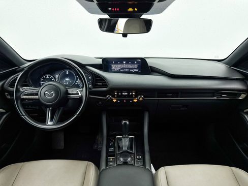 Used 2019 MAZDA MAZDA3 Hatchback w/ Preferred Package image 22