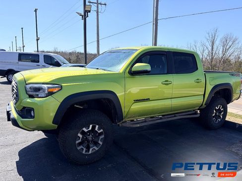 Used 2023 Toyota Tacoma TRD Off-Road w/ Black Out Package (TMS) image 1