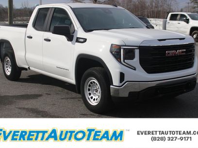 New 2026 GMC Sierra 1500 Pro w/ Pro Value Package