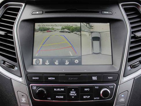 Used 2017 Hyundai Santa Fe Sport FWD image 22