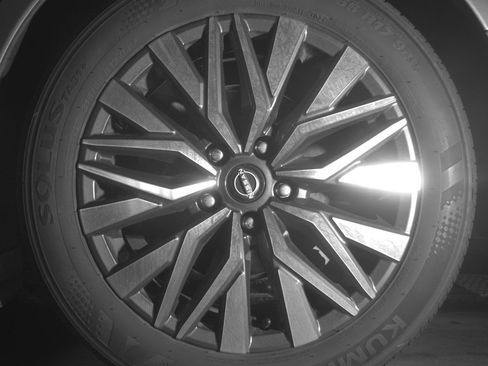 Used 2025 Nissan Altima 2.5 SV image 14