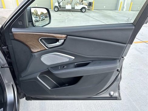 Used 2023 Acura RDX AWD w/ Advance Package image 13