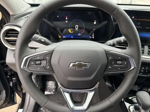 New 2026 Chevrolet Trax ACTIV w/ Driver Confidence Package FWD image 15