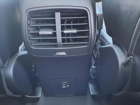 Used 2021 Ford Escape SEL w/ Technology Package image 12