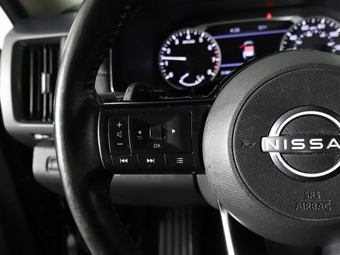 Used 2023 Nissan Pathfinder SL image 41