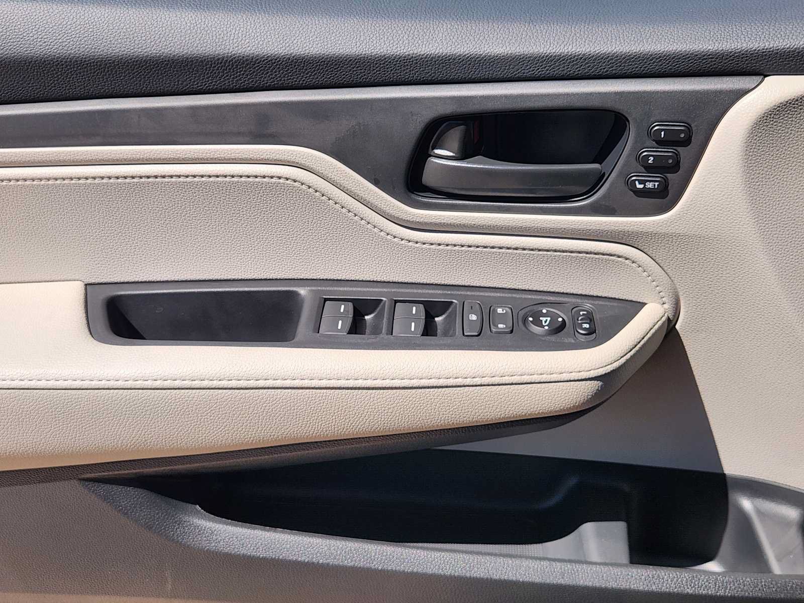 New 2027 Honda Odyssey EX-L image 19