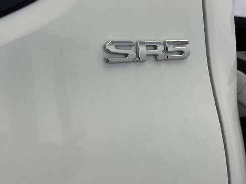 Used 2026 Toyota Tacoma SR5 RWD image 9