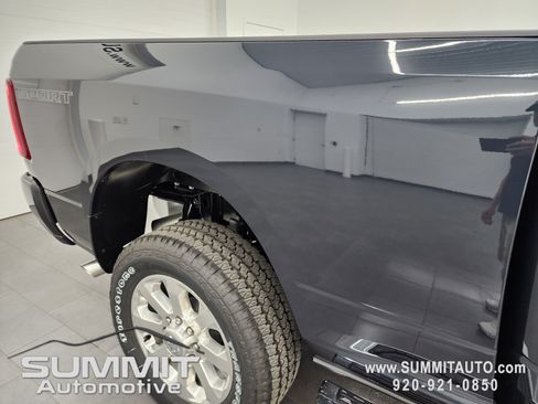 New 2026 RAM 2500 Big Horn AWD/4WD image 29