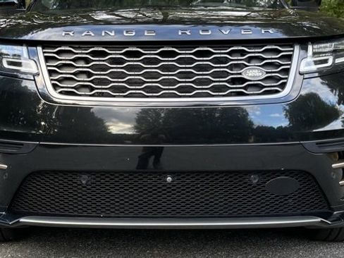 Used 2021 Land Rover Range Rover Velar R-Dynamic S image 12