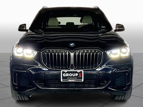 Used 2023 BMW X5 M50i w/ Executive Package image 3