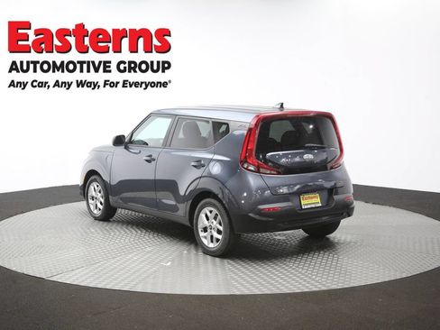Used 2020 Kia Soul S FWD image 63