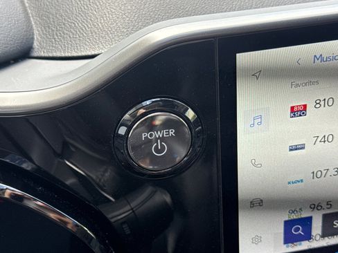 Used 2025 Lexus NX 350h AWD w/ Cold Area Package image 32