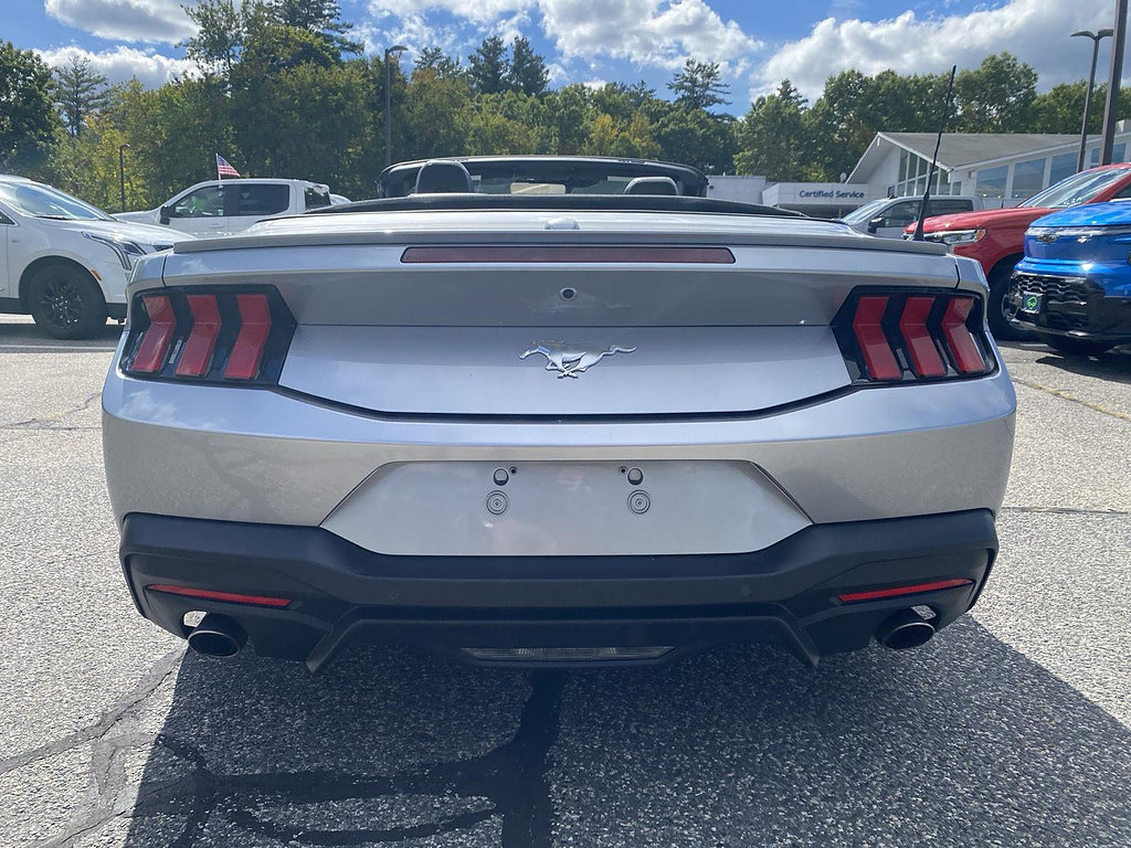 Used 2024 Ford Mustang Premium RWD image 6