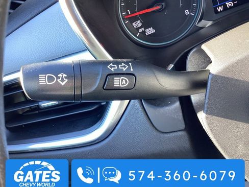 Used 2024 Chevrolet Equinox LS w/ LS Convenience Package image 23