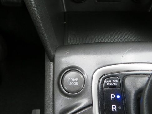 Used 2019 Hyundai Kona SEL image 30