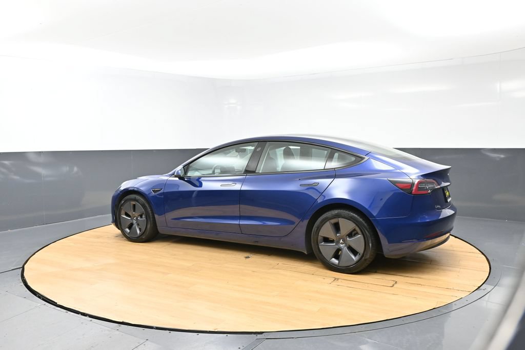 Used 2022 Tesla Model 3 RWD image 42