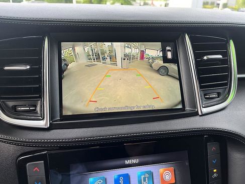 Used 2023 INFINITI QX55 Luxe w/ Cargo Package image 11