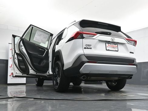Used 2024 Toyota RAV4 Adventure AWD/4WD image 44