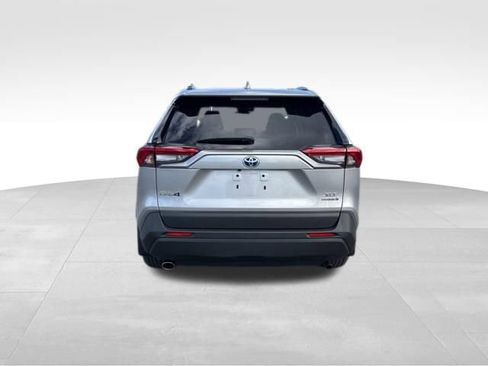 Used 2023 Toyota RAV4 XLE w/ Convenience Package image 5