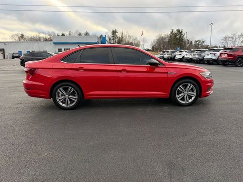 Used 2019 Volkswagen Jetta S image 2