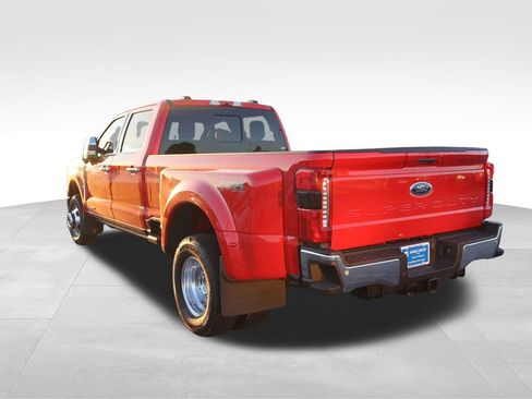 Used 2023 Ford F350 Lariat w/ Lariat Ultimate Package AWD/4WD image 23
