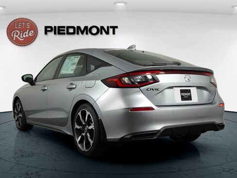 Certified 2025 Honda Civic Sport Touring image 7