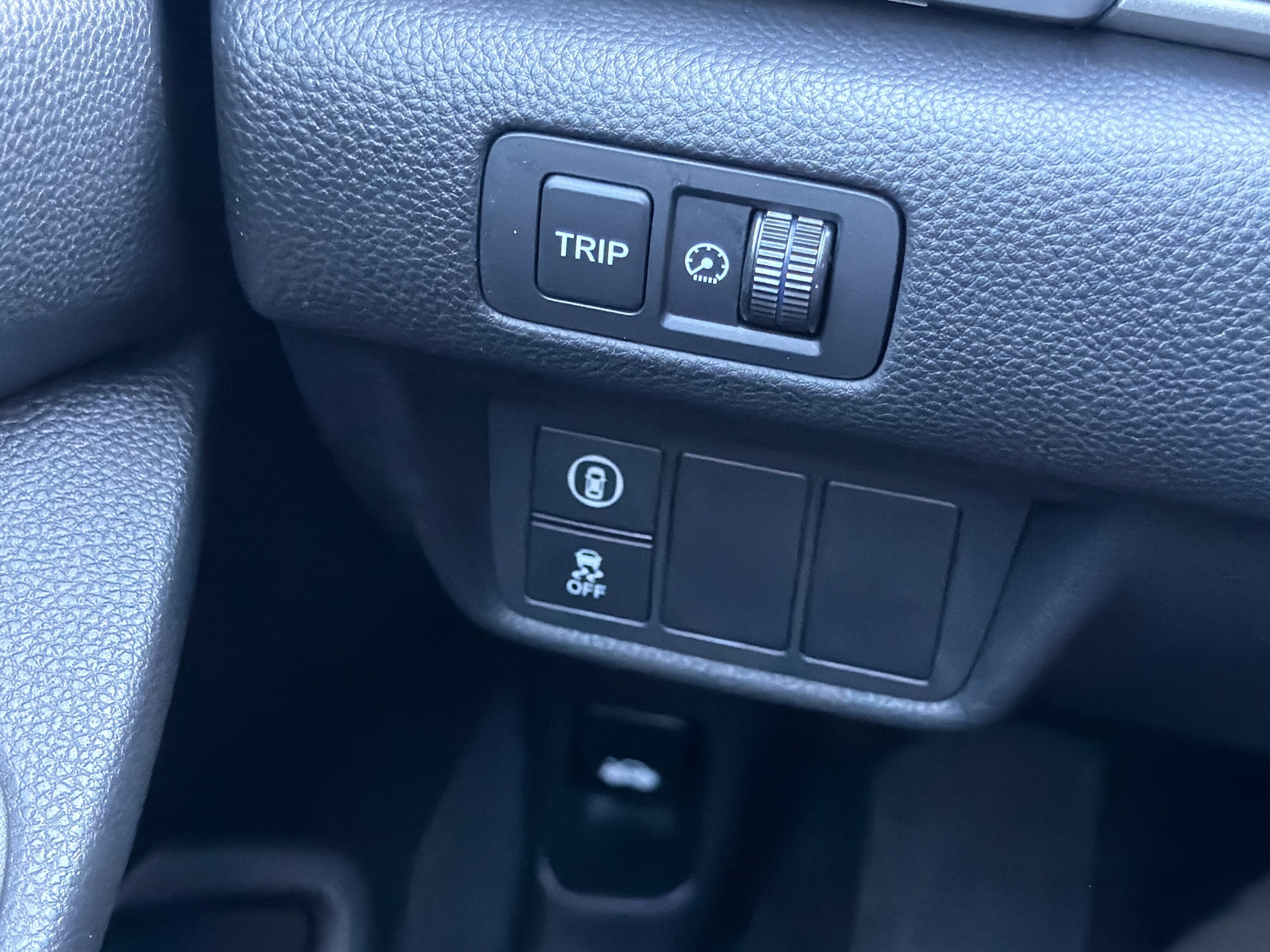 Certified 2018 Honda Accord LX image 11