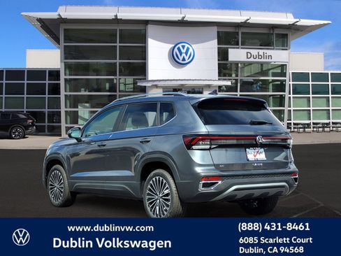 New 2025 Volkswagen Taos SE image 6