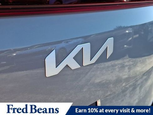 New 2026 Kia Carnival SX image 20