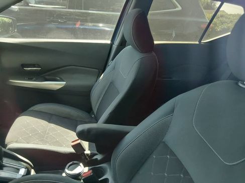 Used 2020 Nissan Kicks SV FWD image 8