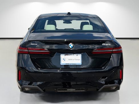 New 2027 BMW 540i xDrive w/ Executive Package AWD/4WD image 4