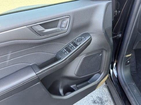 New 2026 Ford Escape Active FWD image 11