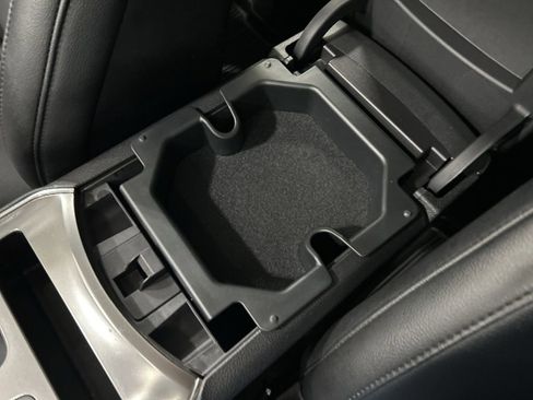 Certified 2022 Ford Edge Titanium image 28