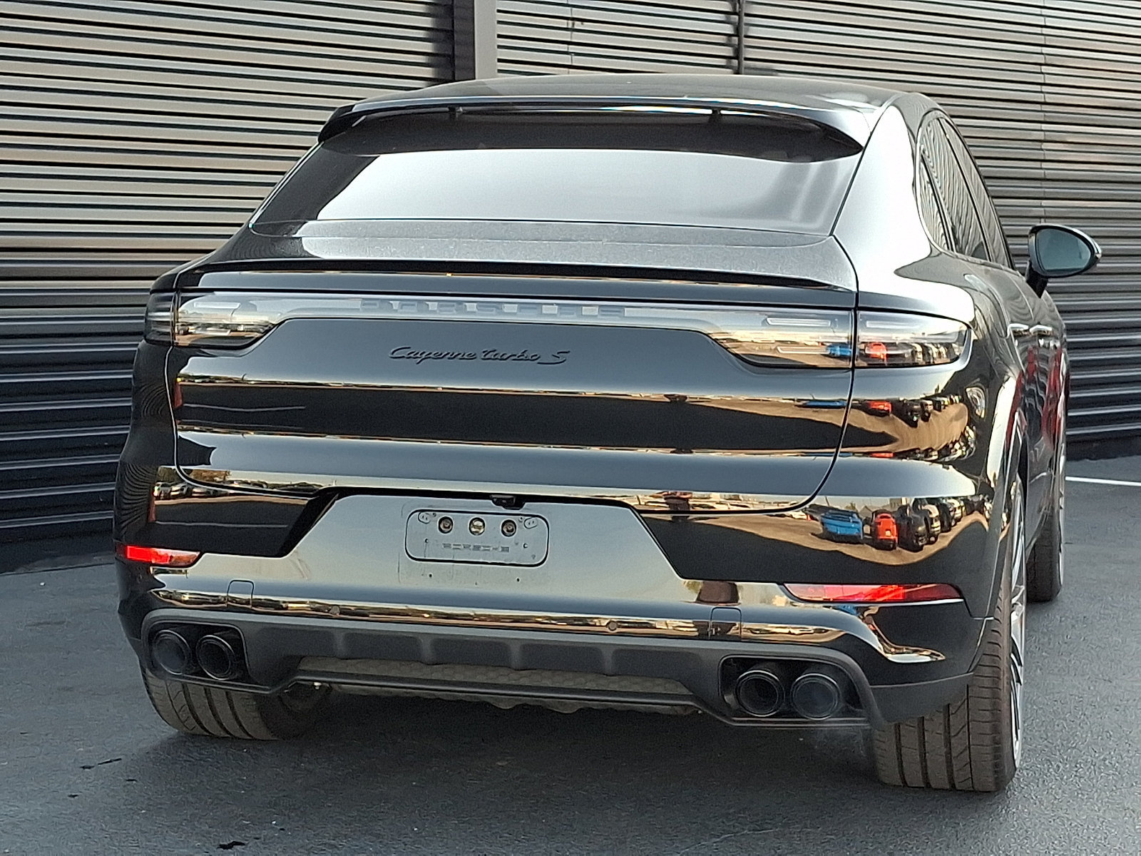 Certified 2023 Porsche Cayenne Turbo S AWD/4WD image 6