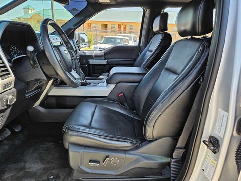 Used 2017 Ford F150 Lariat image 17