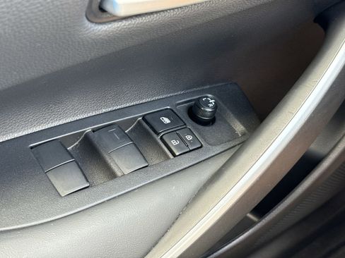 Used 2024 Toyota Corolla SE image 16