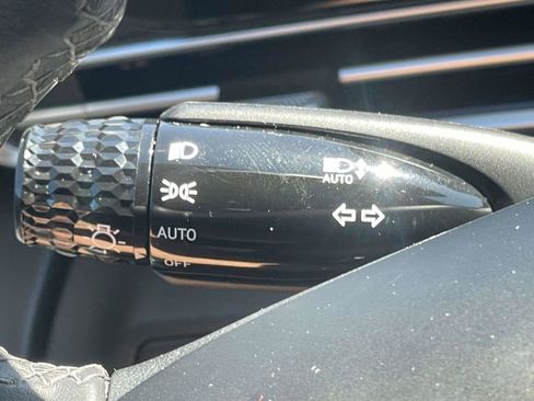 Certified 2025 Hyundai Elantra SEL FWD image 27