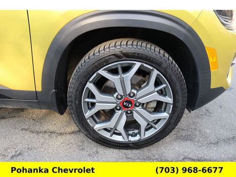 Used 2021 Kia Seltos SX image 30