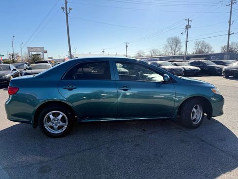 Used 2009 Toyota Corolla S image 2