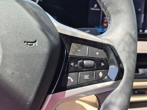 Certified 2025 BMW i4 eDrive40 w/ Premium Package RWD image 11