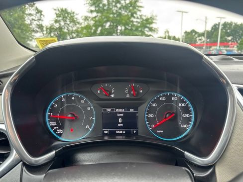 Used 2019 Chevrolet Equinox LS FWD image 27