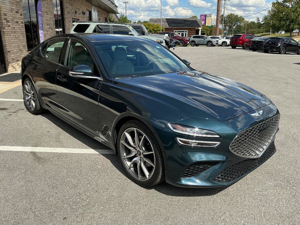 Used 2022 Genesis G70 2.0T w/ Prestige Package RWD image 8