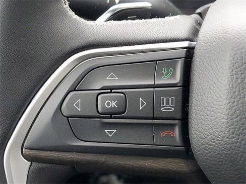 New 2026 Jeep Grand Cherokee Altitude AWD/4WD image 22