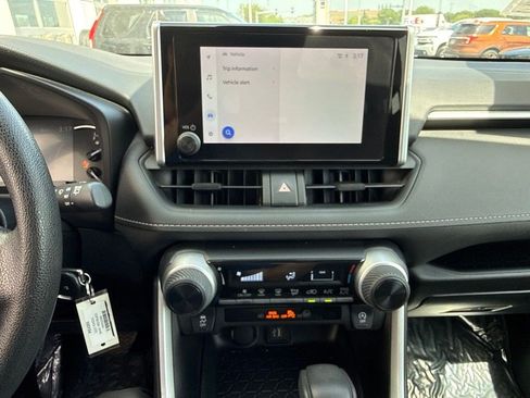 Used 2023 Toyota RAV4 LE AWD/4WD image 12