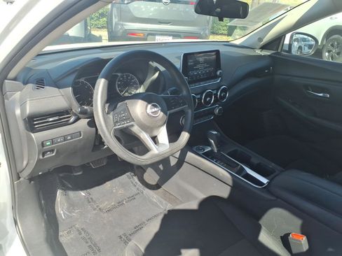 Certified 2024 Nissan Sentra SV FWD image 13