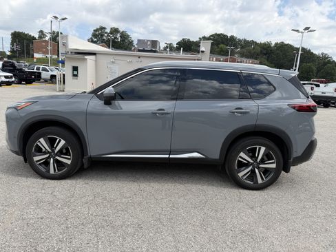 Used 2023 Nissan Rogue Platinum w/ Platinum Premium Package AWD/4WD image 4