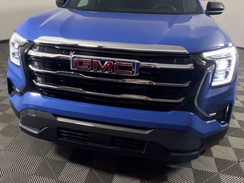 New 2026 GMC Terrain Elevation w/ LPO, Floor Liner Package image 5