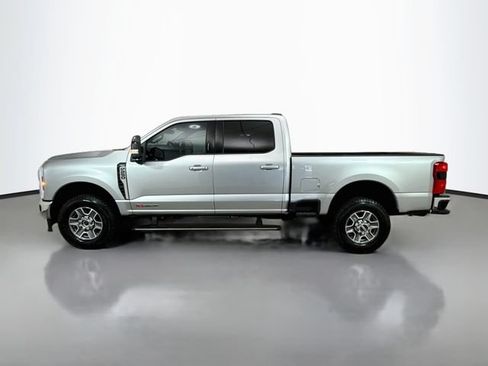 Used 2024 Ford F250 Lariat w/ Lariat Ultimate Package AWD/4WD image 4
