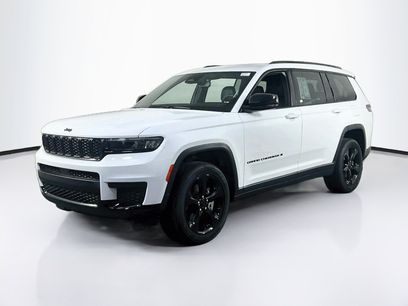Used 2023 Jeep Grand Cherokee L Laredo